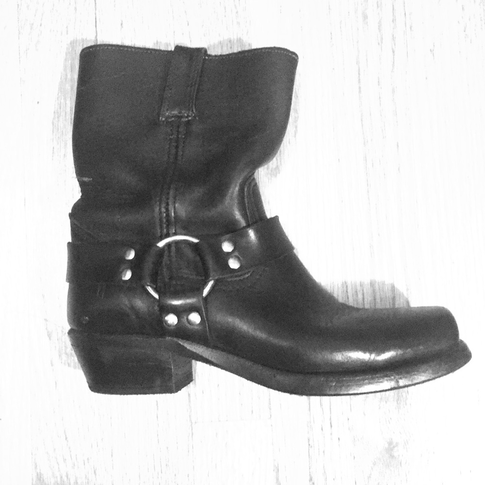 Frye leather moto boots 🏍 size 7